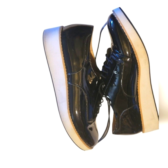 Steve Madden Black and White Oxfords Size 10M - Picture 2 of 5